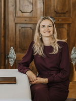 Portraitfoto von Theresa Haunerdinger